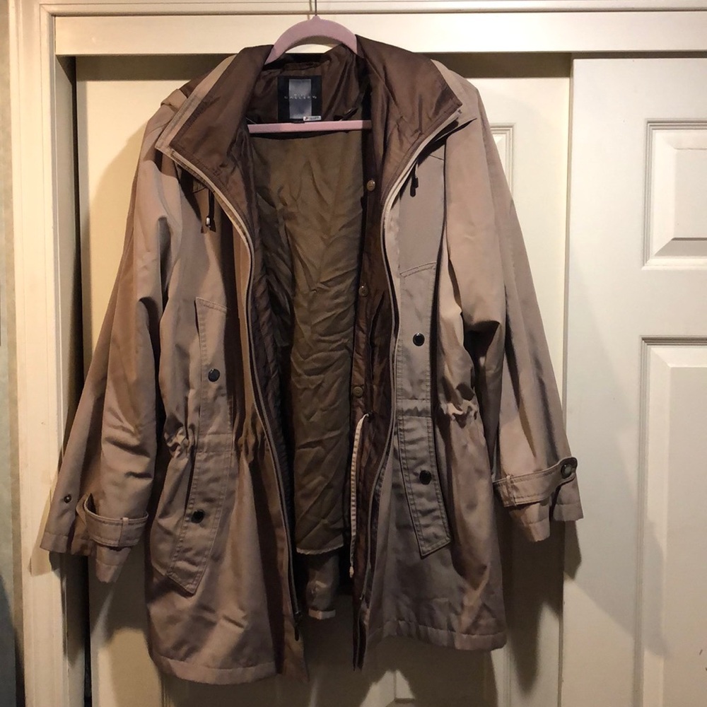 Miss Gallery rain coat in size 2x.